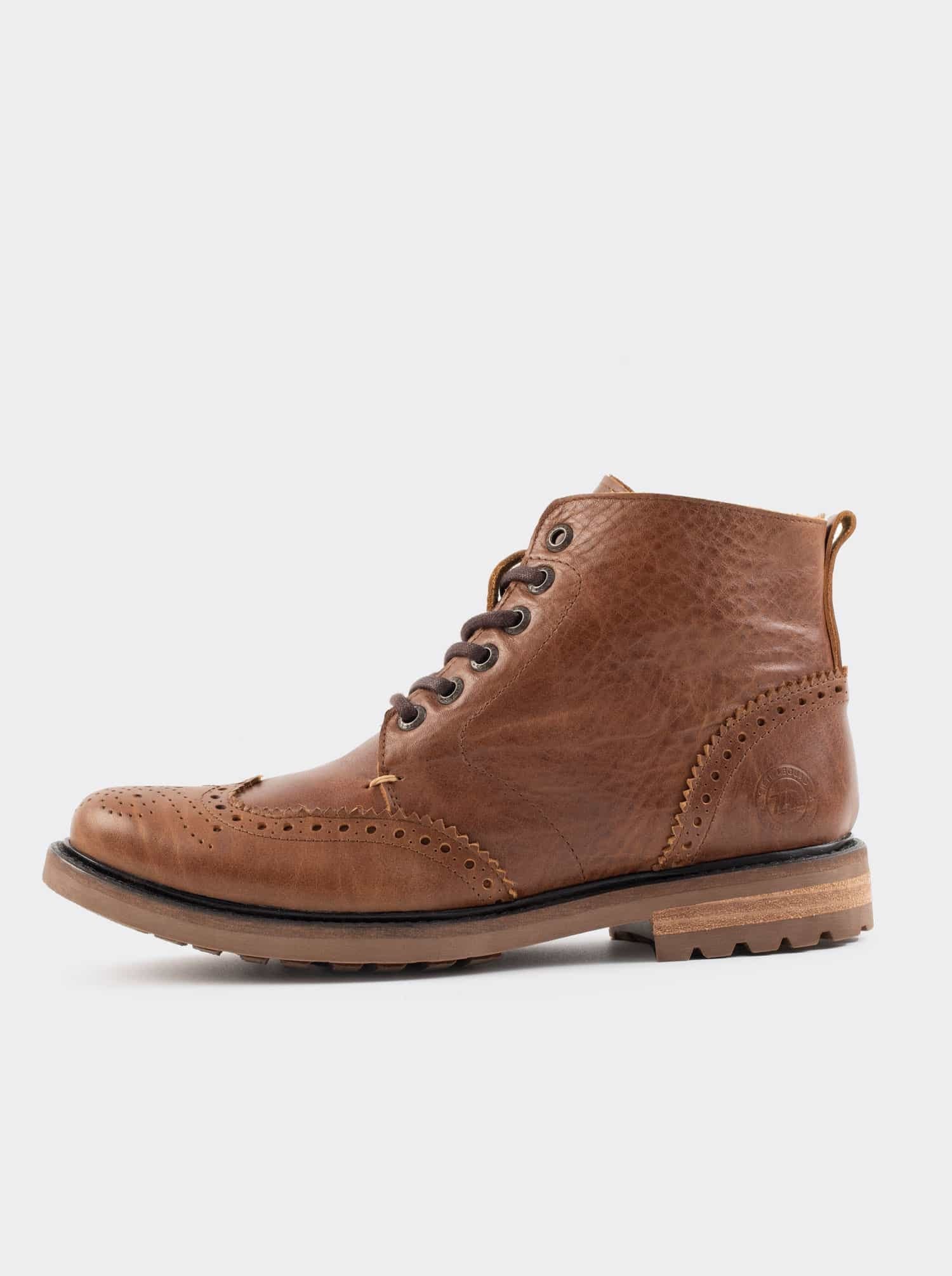 Wingtip Lace-Up Boot in Challenger Caoba Style 7001