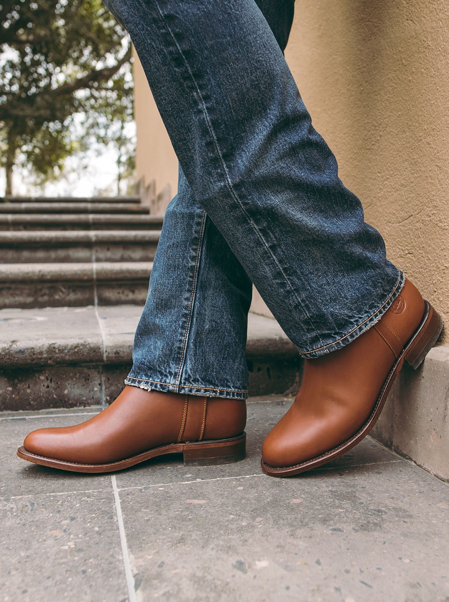 Bota Española con Cierre Siete Leguas Atanado Redish Est. 3063