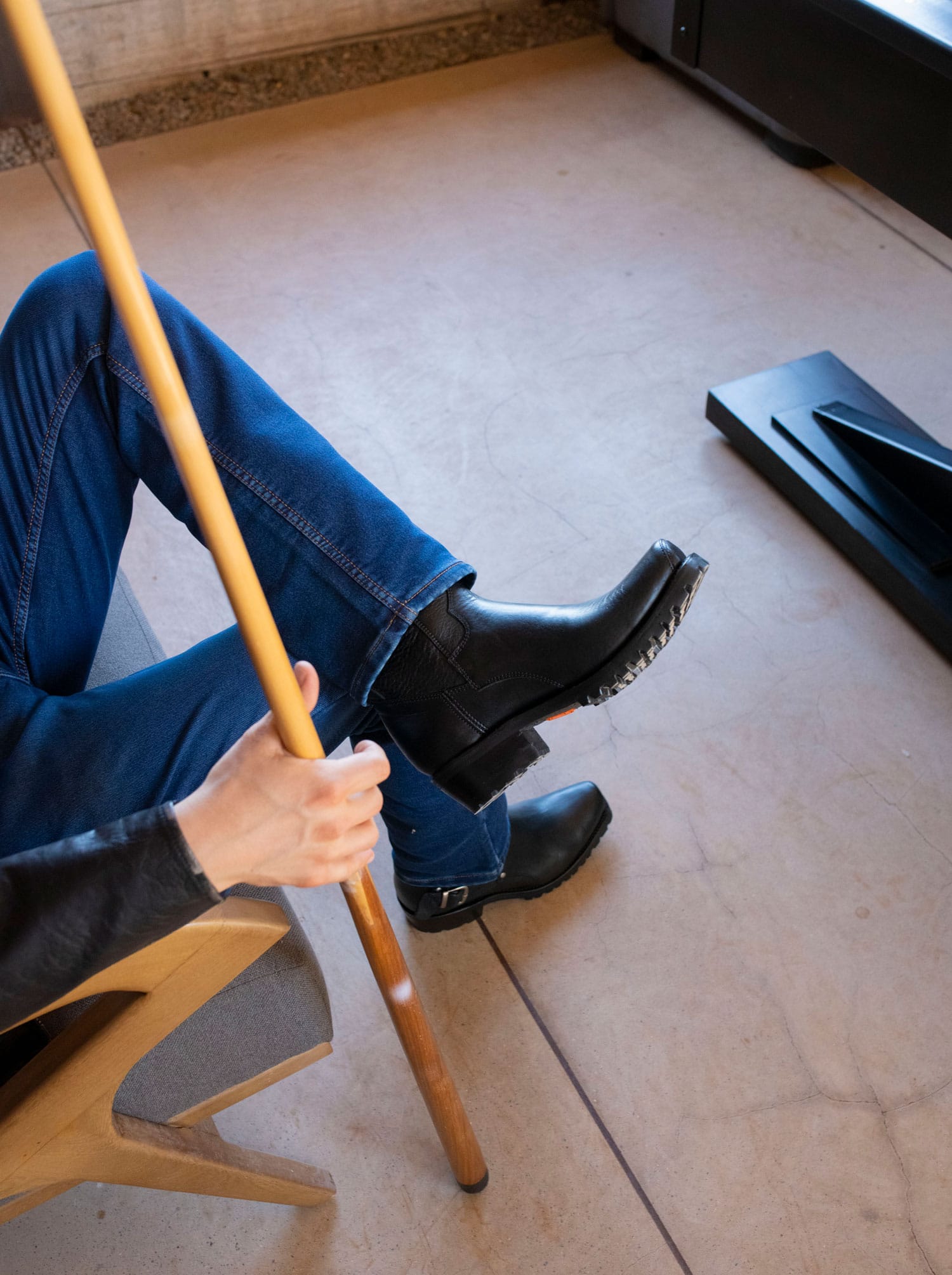 Bota Biker Suela Track Montana Negro Estilo 1805