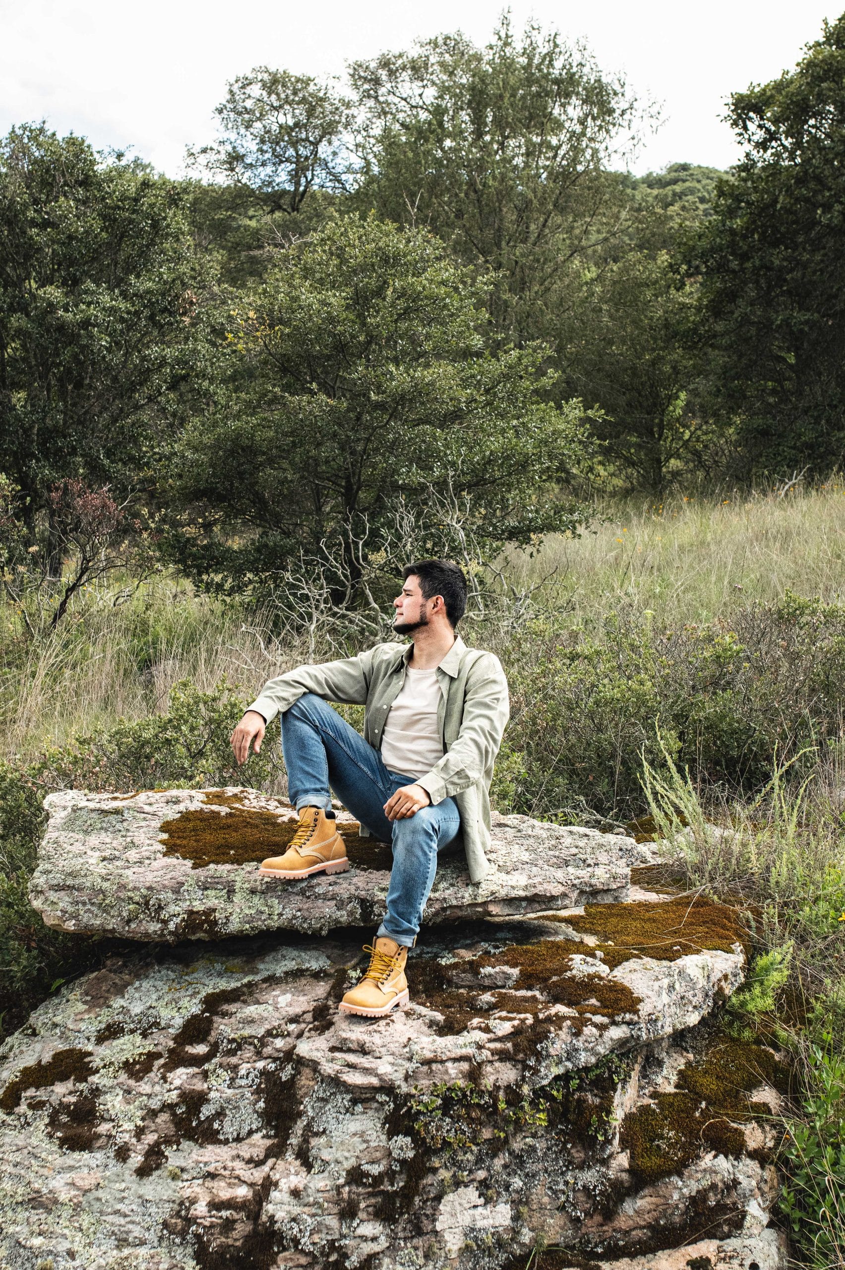 Bota Haiker Nobuck Trigo Estilo 2415