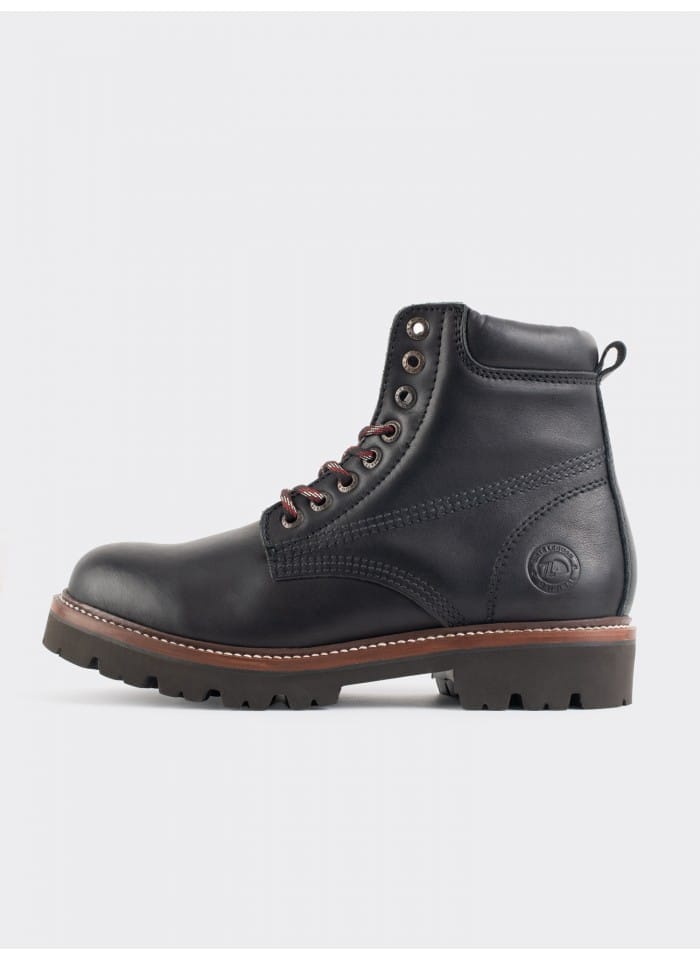 Bota Haiker Extra Ligero Montana Negro Estilo 2415
