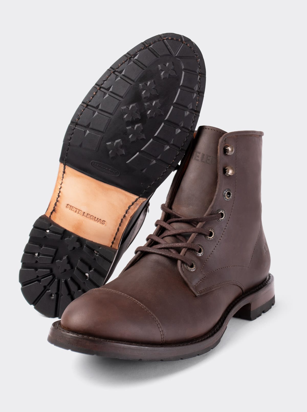 Botín Cap Toe con Suela Doble Vida Track Crazy Café Estilo 6304