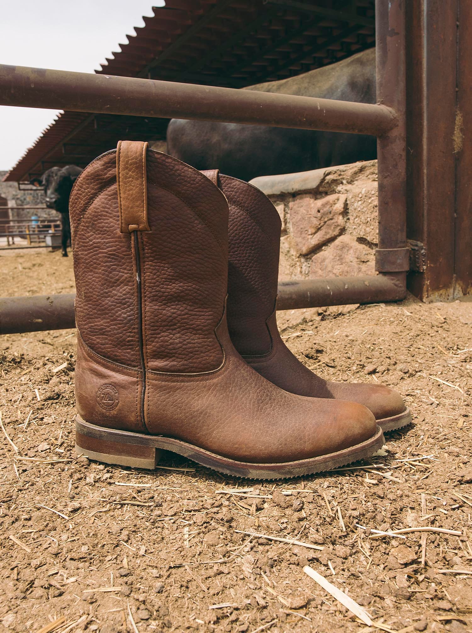 Men's Leather Slip-Resistant Roper Boot Ocher Bull Fight Color Style 1000