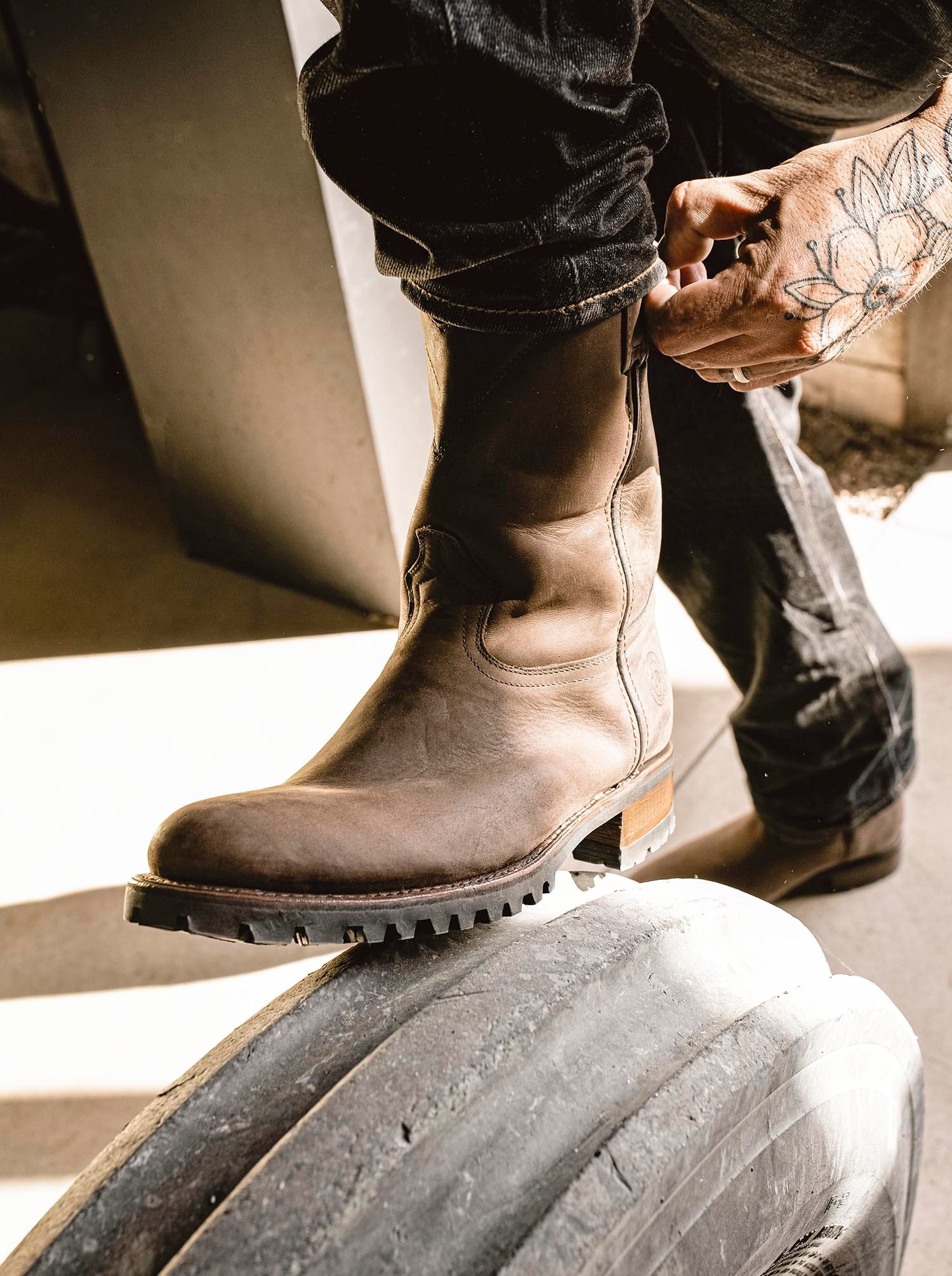 Bota Roper con Suela Track Crazy Café Estilo 1000